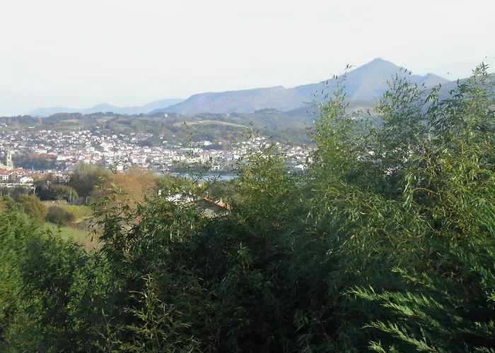 Casa Rural Postigu Guest house